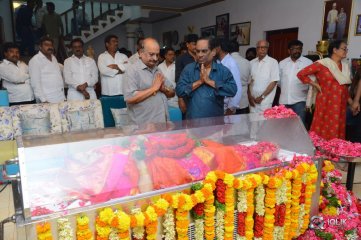 Celebrities Pay Homage to Vijaya Nirmala Garu